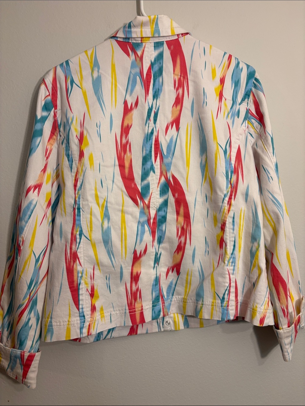 FDJ Printed Jean Jacket in White with Coral Teal Accents - Picture 7 of 8